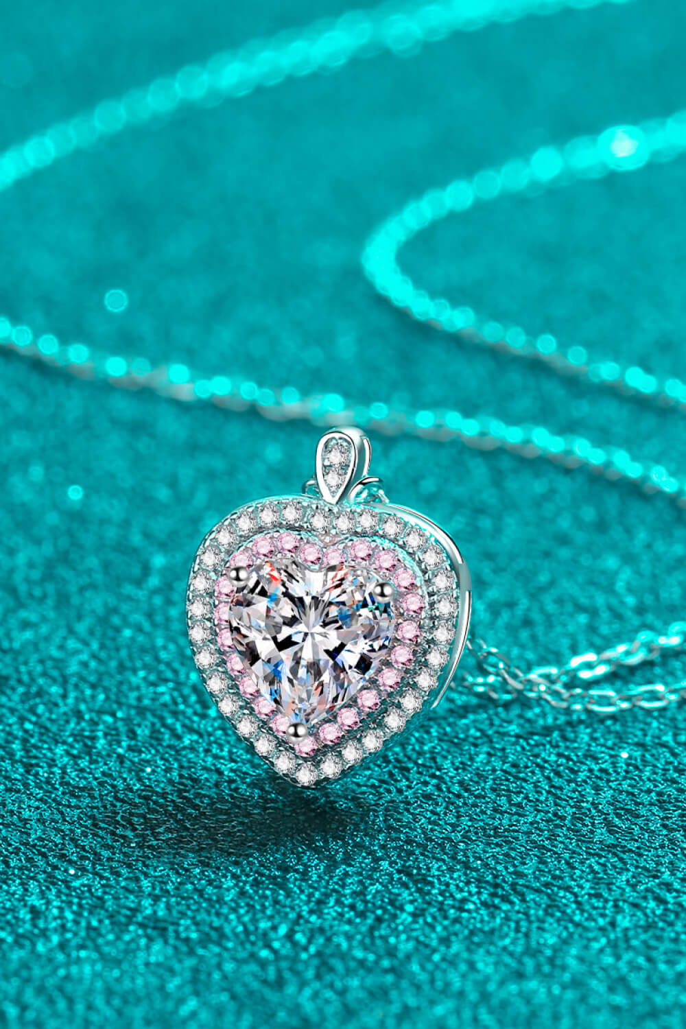 925 Sterling Silver 1 Carat Moissanite Heart Pendant Necklace